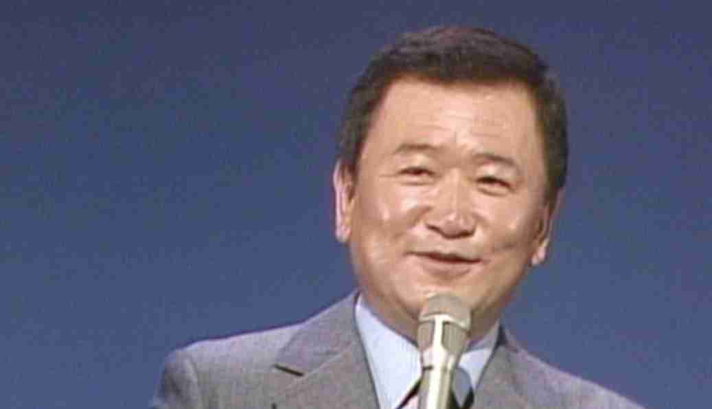 太い声の男性歌手が好きな方～。
