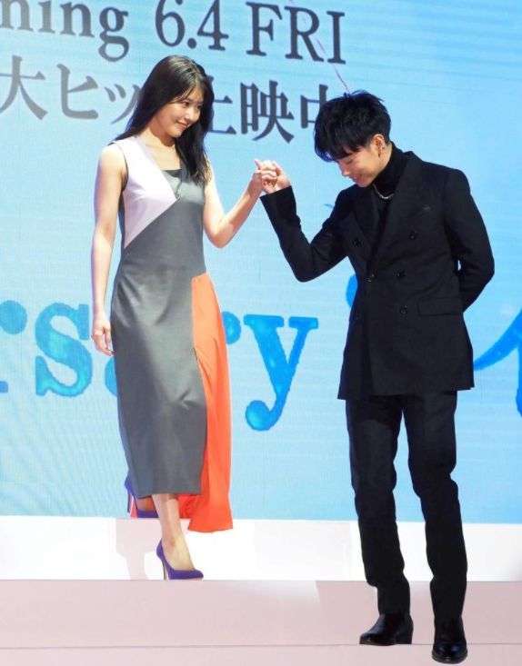 有村架純&山田裕貴:「日経トレンディ」の「今年の顔」に選出 「来年の顔」は眞栄田郷敦