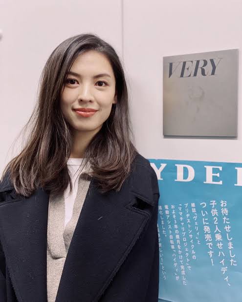 『VERY』新カバーモデルは、東大卒の起業家で二児の母・申真衣 1月号より登場
