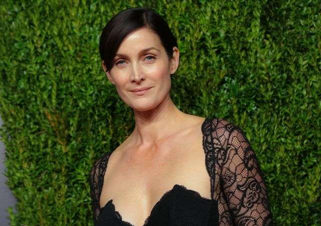 『マトリックス』黒服×サングラスのネオ＆トリニティー！最新作ポスタービジュアル公開