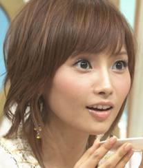 鼻整形告白の亀田3兄弟の妹・姫月、全身黒コーデの最新ショット「お人形みたいに可愛い」「モデル」