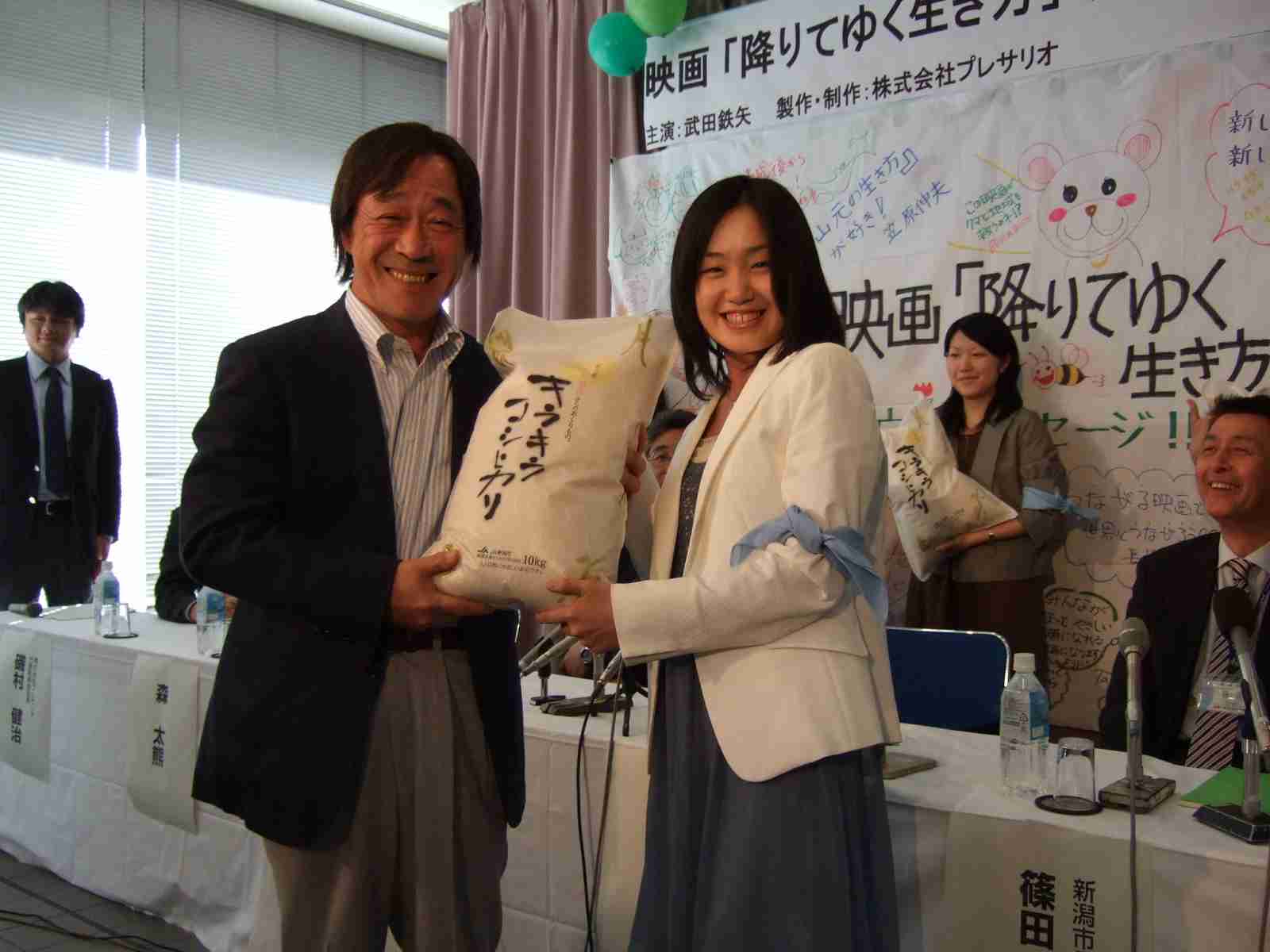 武田鉄矢の画像を貼って雑談するトピPart7