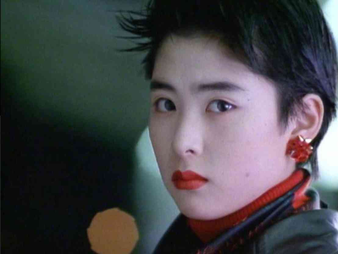 牧瀬里穂　「久しぶりのお着物」美しい姿にフォロワー「着こなしが素敵」「綺麗」「美人女将みたい」