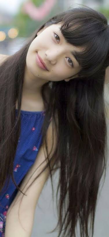 小松菜奈に2度フラれた菅田将暉　3回目で成功し友人と祝賀パーティー