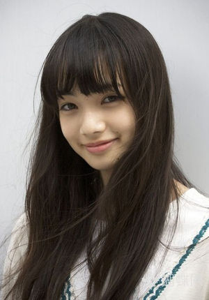 小松菜奈に2度フラれた菅田将暉　3回目で成功し友人と祝賀パーティー