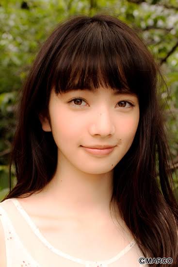 小松菜奈に2度フラれた菅田将暉 3回目で成功し友人と祝賀パーティー