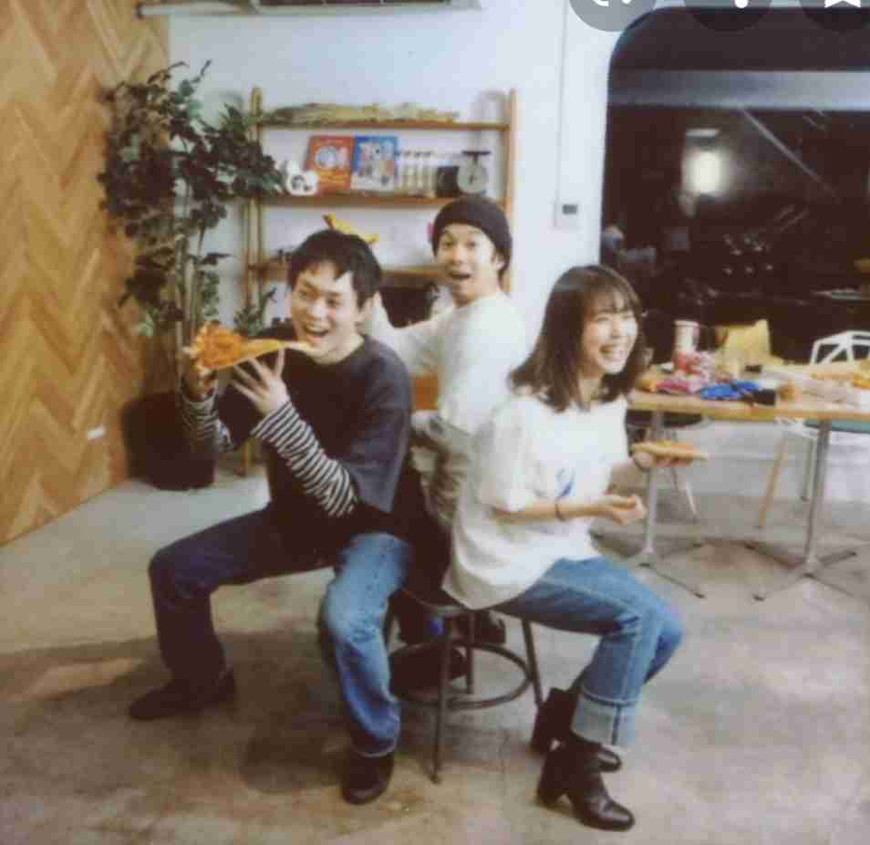 小松菜奈に2度フラれた菅田将暉　3回目で成功し友人と祝賀パーティー