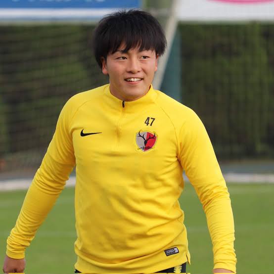 サッカー観戦好きな人