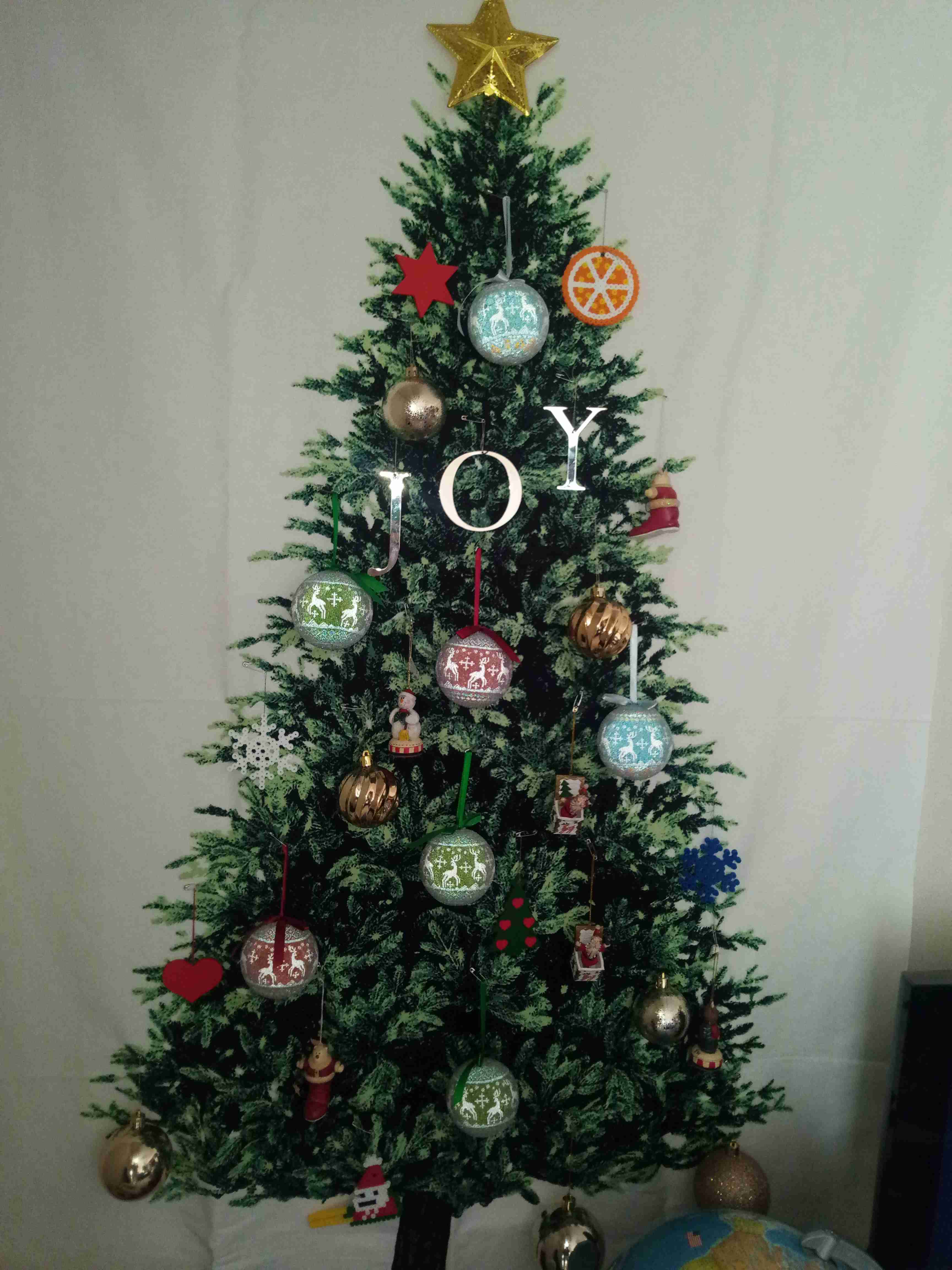 みんなのクリスマスツリーみせて!