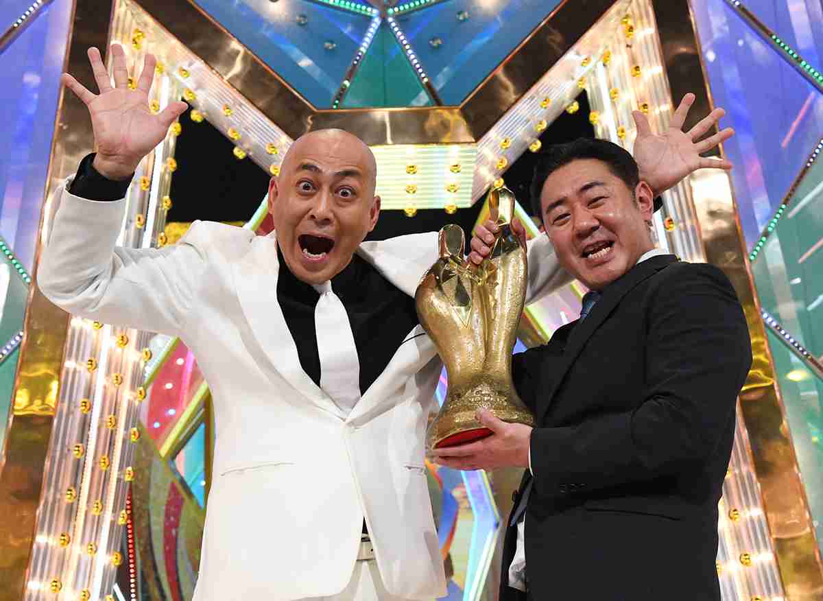 『M-1』17代目王者に錦鯉　“歴代最年長”の50歳で優勝　長谷川が号泣「諦めないでよかった」