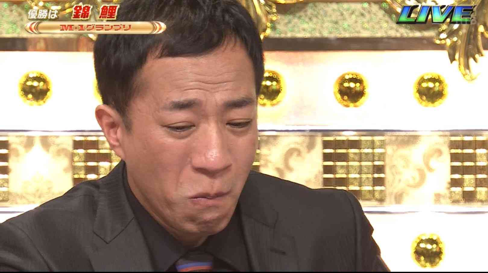 『M-1』17代目王者に錦鯉　“歴代最年長”の50歳で優勝　長谷川が号泣「諦めないでよかった」