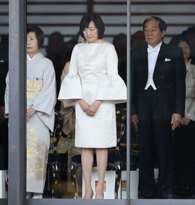 安倍昭恵元首相夫人がコロナ禍「和ハーブ仲間」とゴキゲンな夜