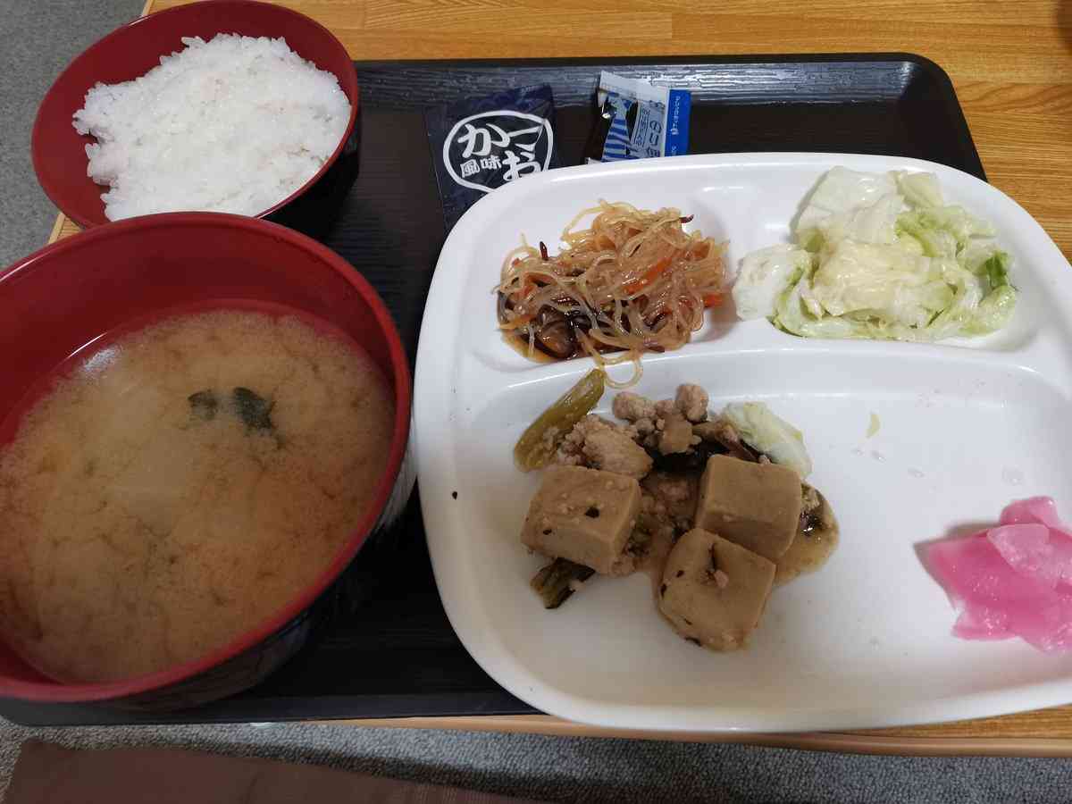 紅白や年越しそば、年賀状は？「刑務所」の年末年始とは　“塀の中”の実態