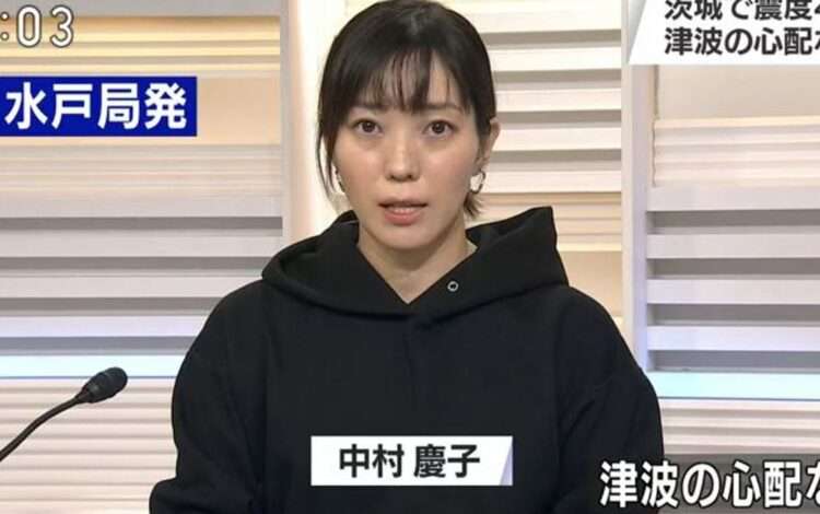 びっくりしたアナウンサーの服装。