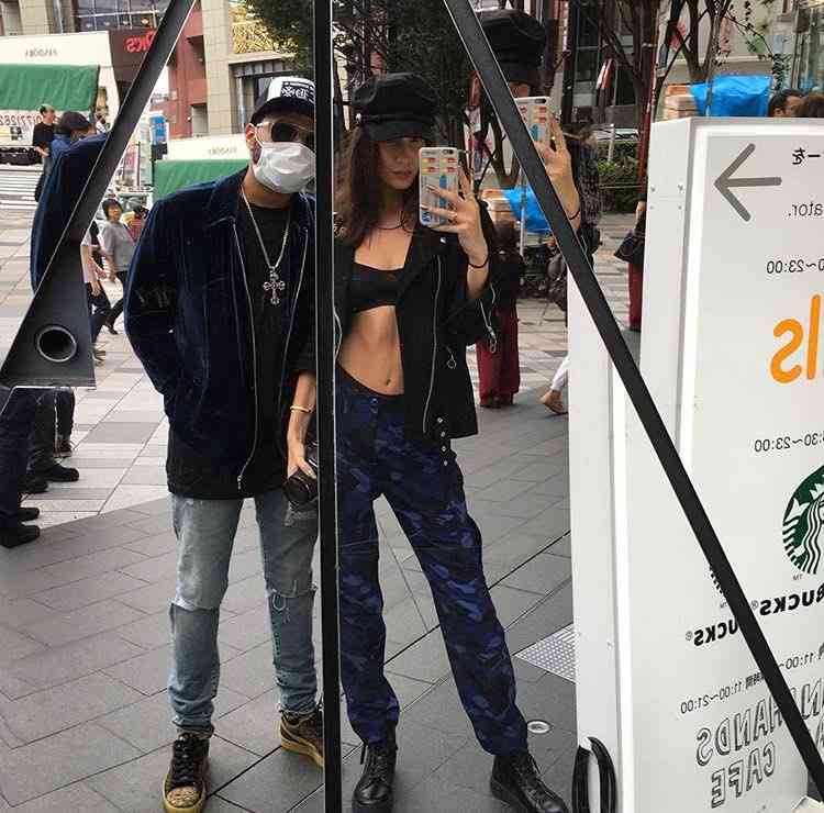 日本を満喫してる海外セレブの画像