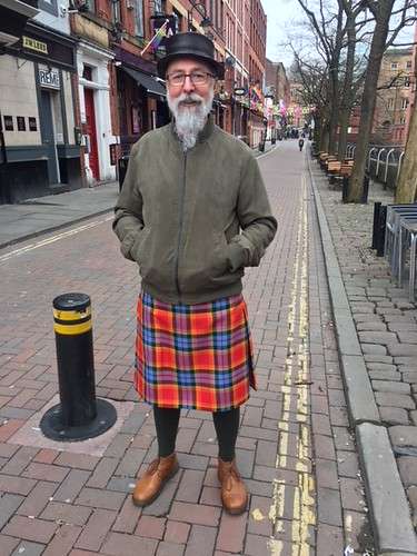 市立中制服、男子もスカート選択可能に トランスジェンダー配慮、滋賀・野洲