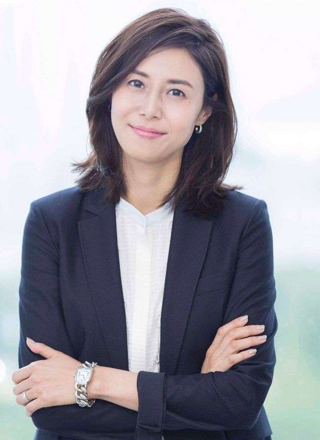 デパートの〇〇売り場で働いてそうな有名人の画像