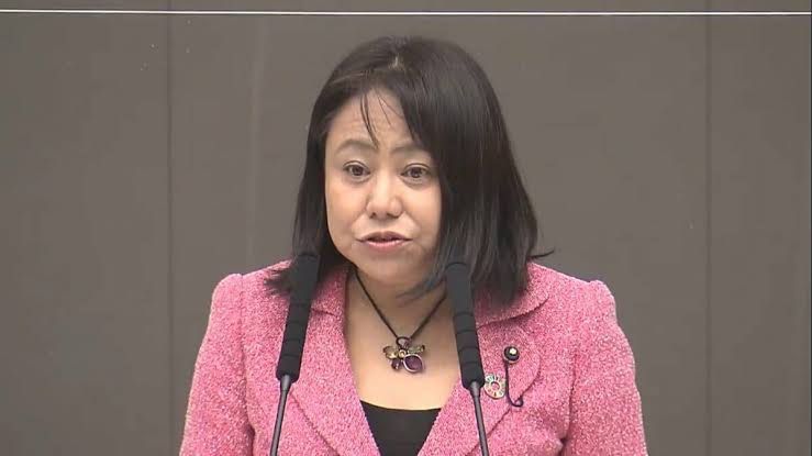 《群馬・草津》町長をセクハラ告発した元議員に新展開「強制わいせつで刑事告訴しました」