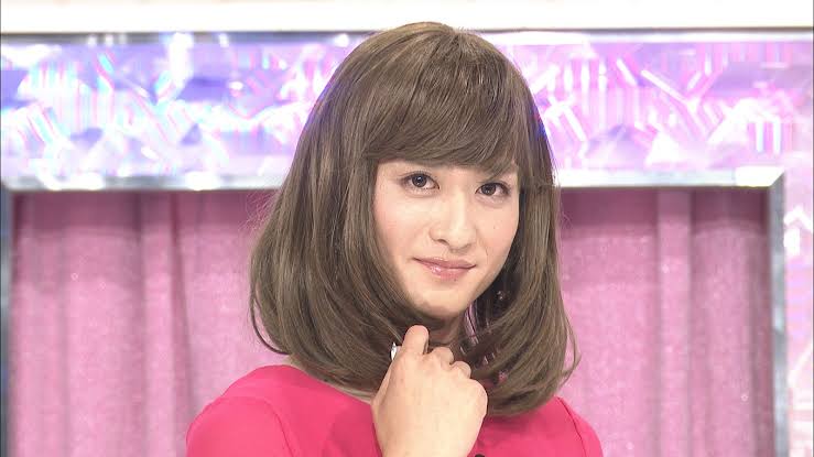 女装が綺麗な男性芸能人