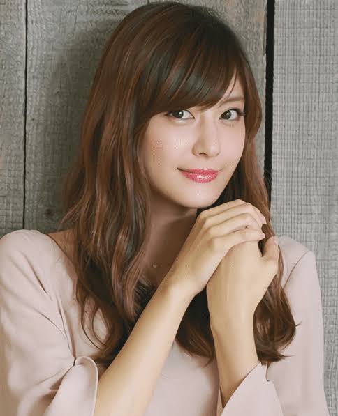 女装が綺麗な男性芸能人