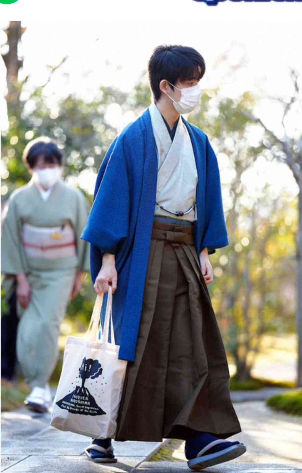 藤井竜王 恒例“勝者の一枚”内容に興味津々「撮影って結構ハードなんですね」