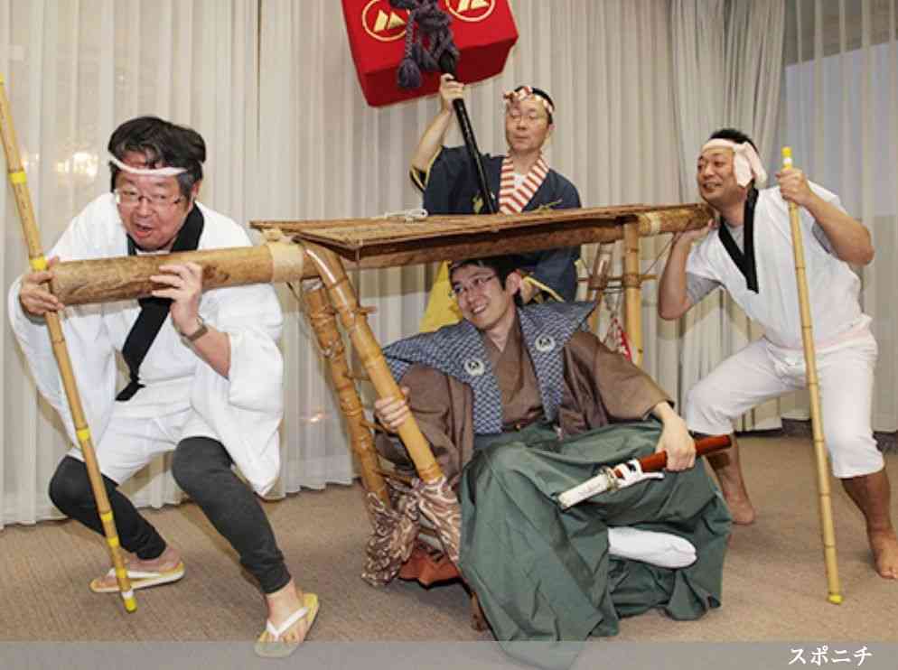 藤井竜王 恒例“勝者の一枚”内容に興味津々「撮影って結構ハードなんですね」