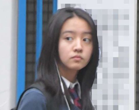 最近、メイクのやり方を変えた人