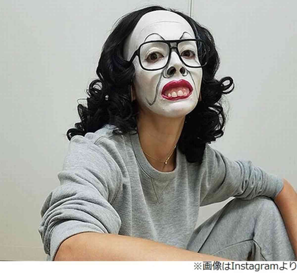 最近、メイクのやり方を変えた人