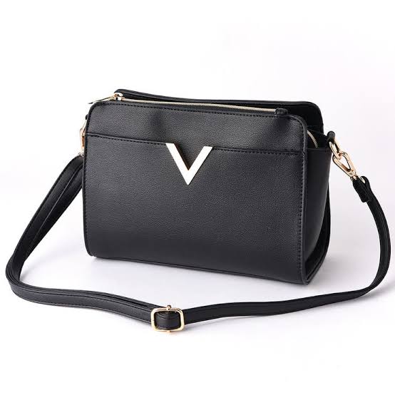 今日のバッグ見せて