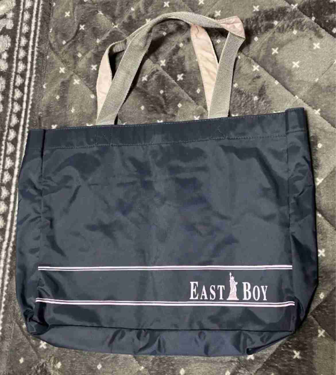 今日のバッグ見せて