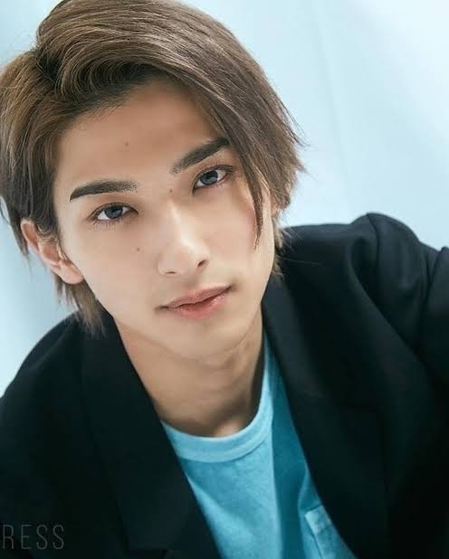 横浜流星、すべてが謎に満ちた斑目貘の正体に迫る『嘘喰い』キャラクター動画