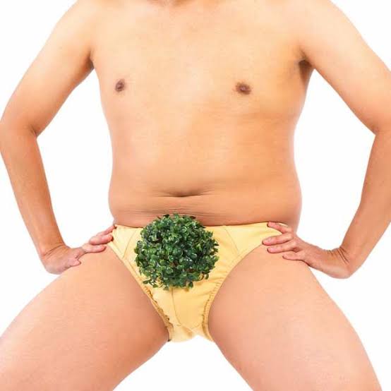 【深夜トピ】ダサい下着選手権!!