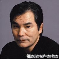 カニエ・ウェスト、ファンの男性を殴ったとして警察が容疑者として捜査中 事件前には新恋人や友人らとパーティか