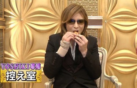 YOSHIKI『格付け』で食べた銘菓が“爆売れ”、販売店は「製造が追いつかない」