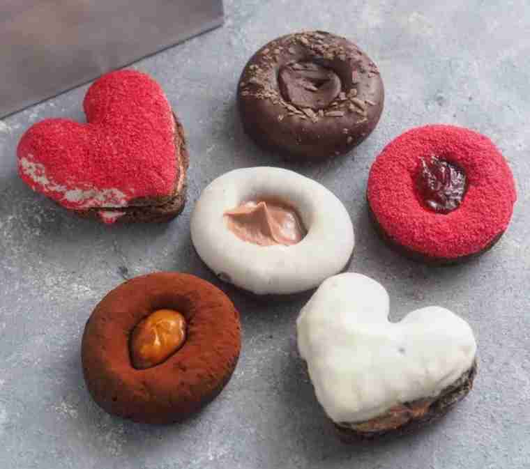 ミスド「ハートのドーナツ」ヴィタメール共同開発のラブリーな新作