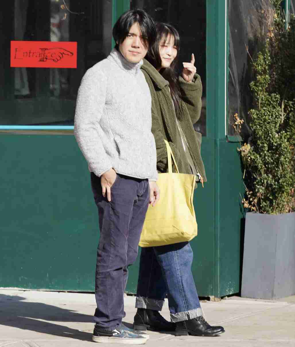 【写真撮影】カメラ目線？はずす？