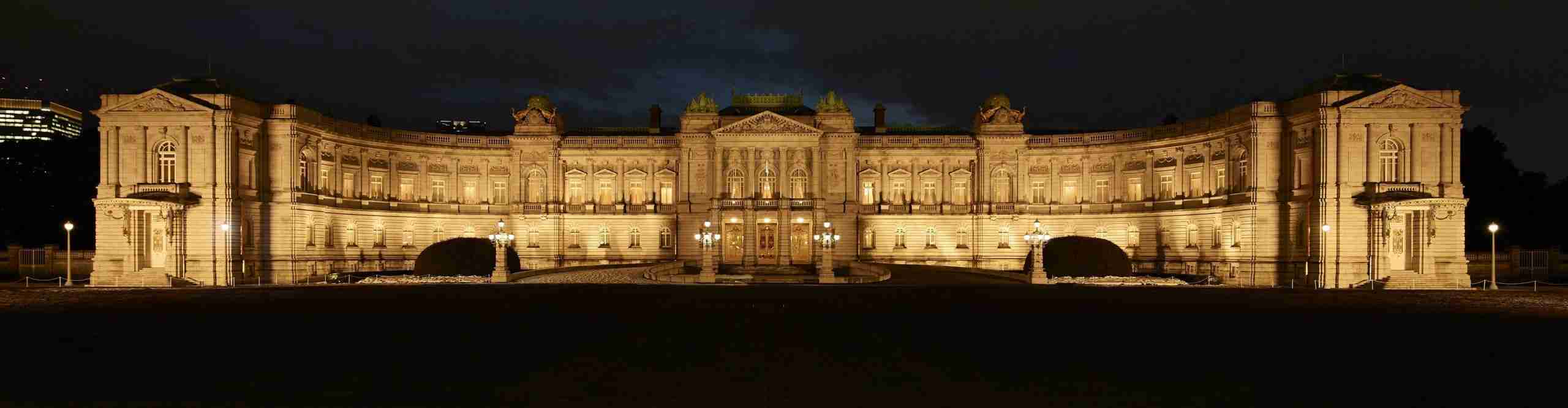 東京都内で日本の伝統を感じる場所はありますか？