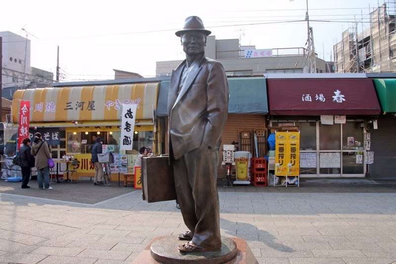 東京都内で日本の伝統を感じる場所はありますか？