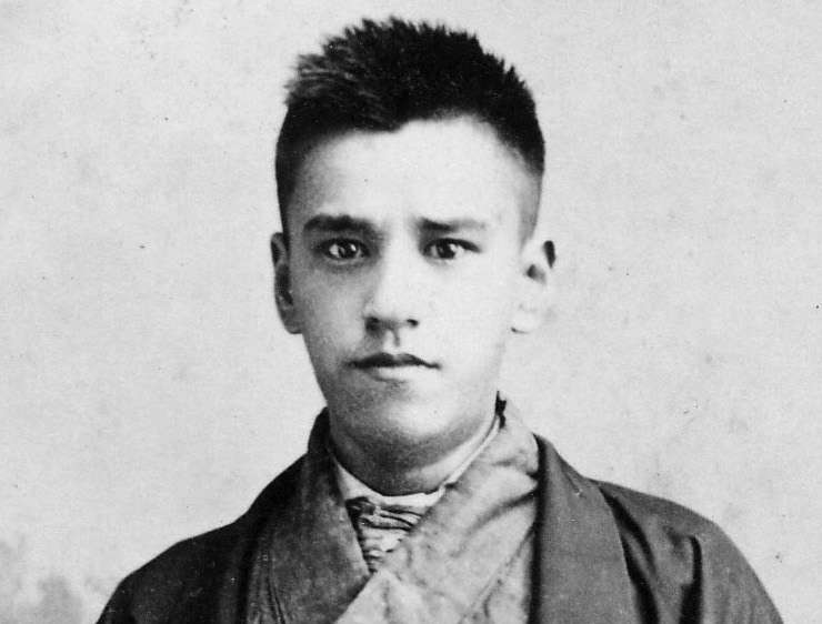 【画像】こちらを見つめるイケメンが見たい