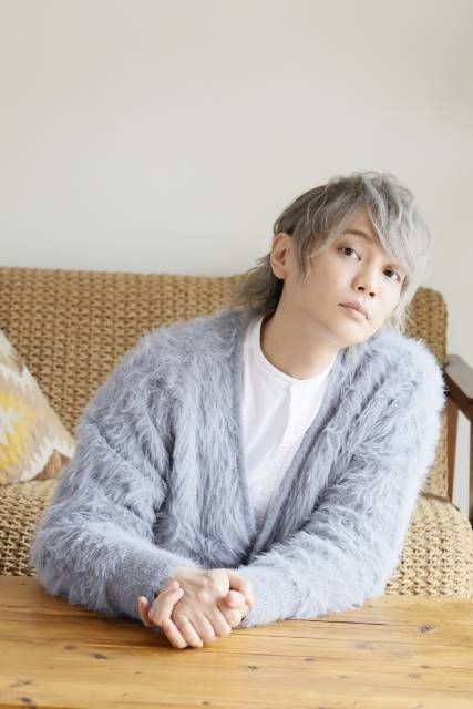 【画像】こちらを見つめるイケメンが見たい