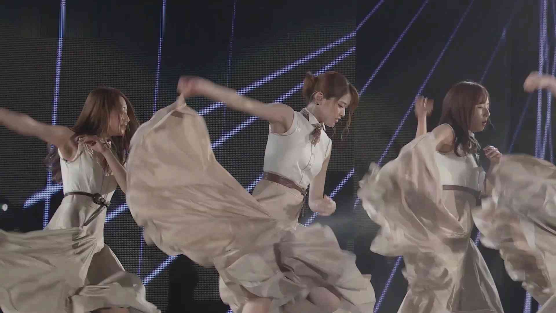 元乃木坂46松村沙友理、イメチェンの大人ストレートヘアに「いいね」6万超＆「美の暴力」の声