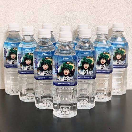 アパホテル社長 法人納税額は2000億突破 自ら広告塔の看板「史上最悪の最低」と抗議された過去