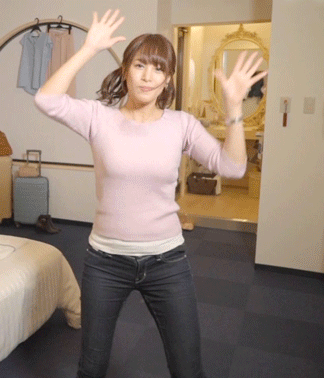 鷲見玲奈アナ、短パン＆ソックスのラグビーウェア姿に「見惚れてノックオンしました」とファン