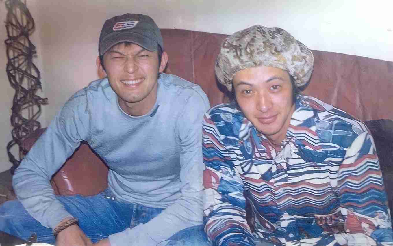 「B'z」稲葉浩志さんや俳優のオダギリジョーさん登場…高校生向け「郷土の魅力」冊子
