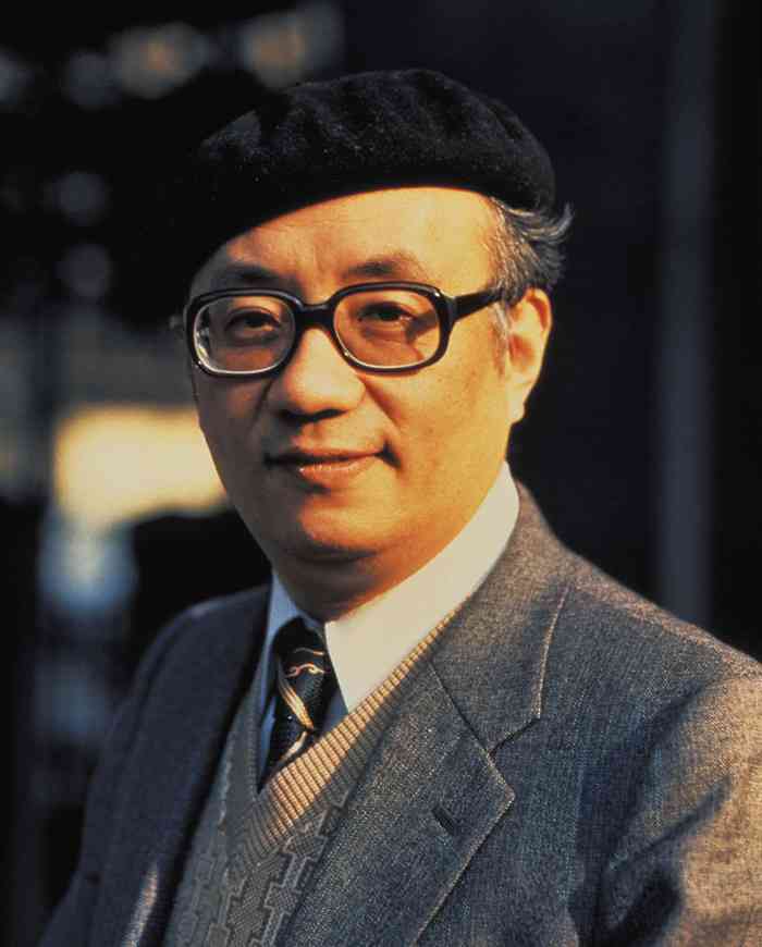 漫画家さんの顔知りたくない人いますか？