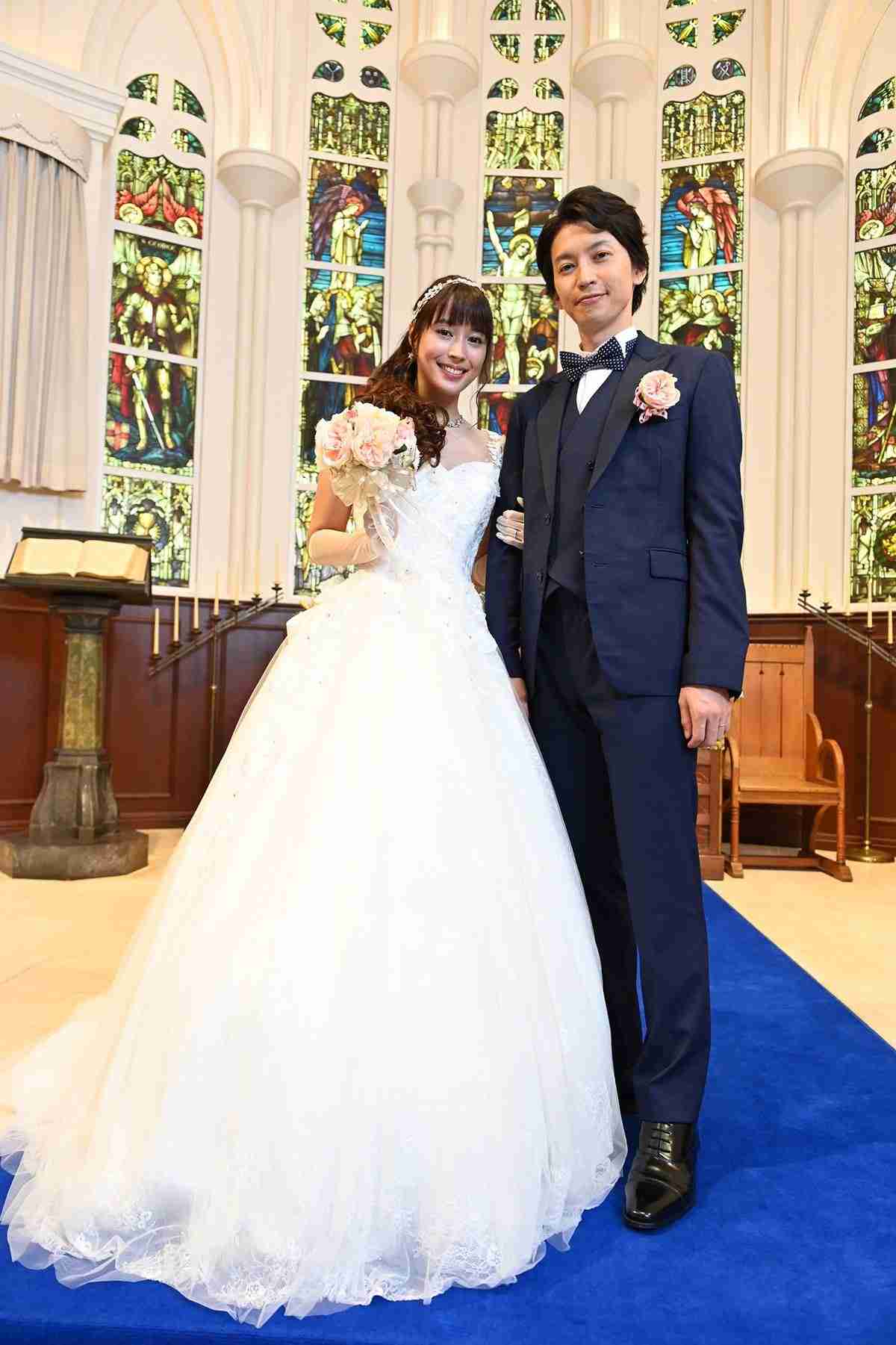 関ジャニ・大倉と広瀬アリスが交際半年　ドラマ「知ってるワイフ」で夫婦役、支え合い親密に