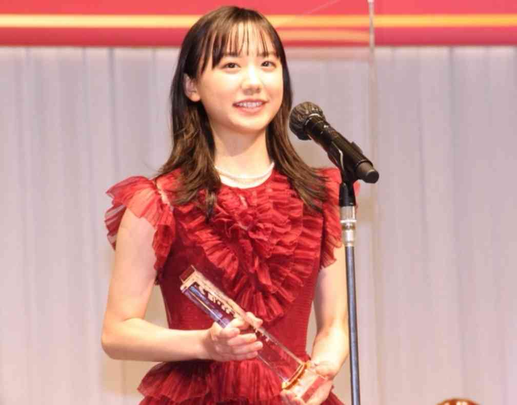 芦田愛菜、最もジュエリー似合う10代に「私にとっては大人の象徴」