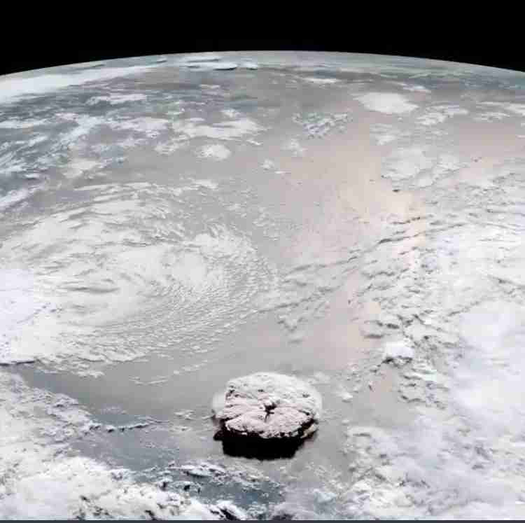 外国人の入国停止、年末までの期限を延長へ…「オミクロン」水際対策