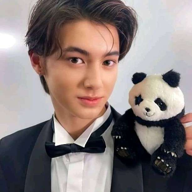 俳優･アイドル以外で格好いいと思う人 part5