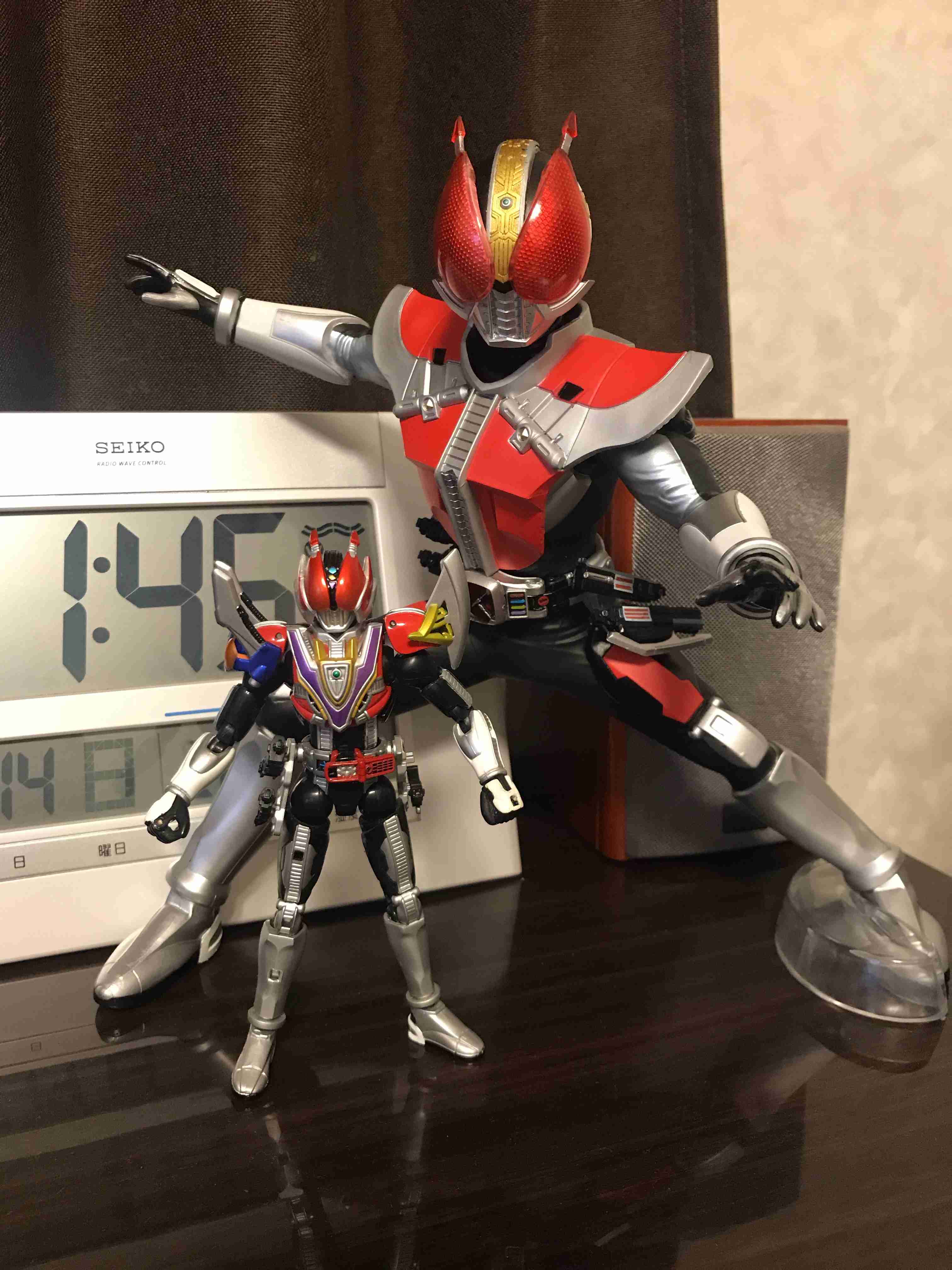 仮面ライダーとウルトラマンどっちが好き?